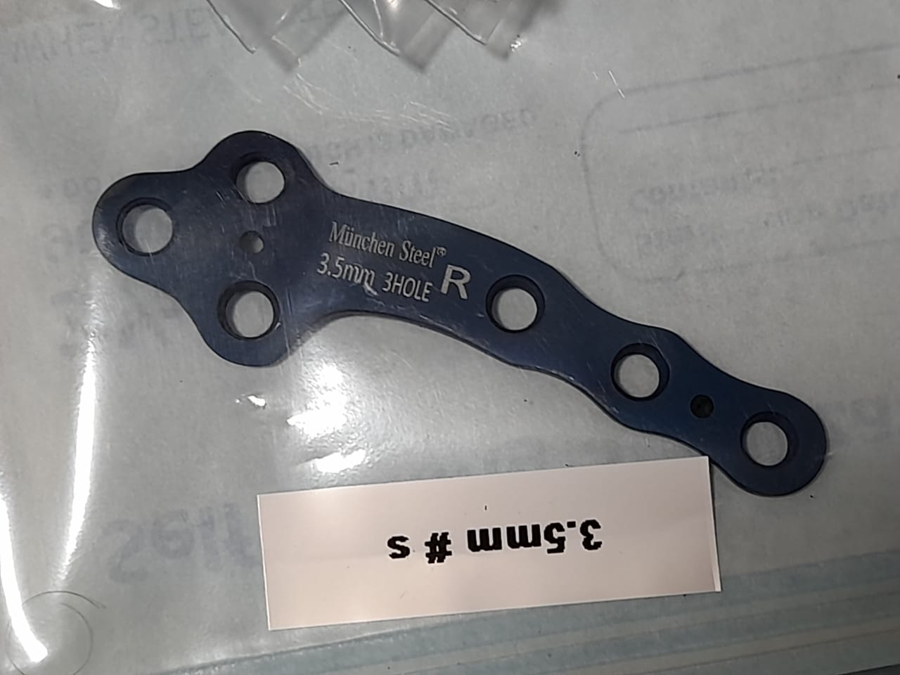 Vet Orthopedic Bone Plates 35pcs 2.4mm 2.7mm 3.5mm Cortical / Locking Screws 468pcs Set in Titanium. - Image 5
